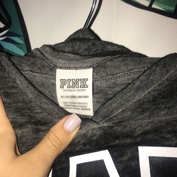 VS PINK Sweatpants & Lounge Tee - Picture 5 of 7